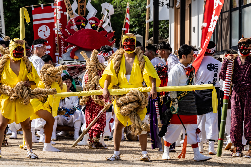 吉浦八幡神社例大祭「吉浦カニ祭り」より