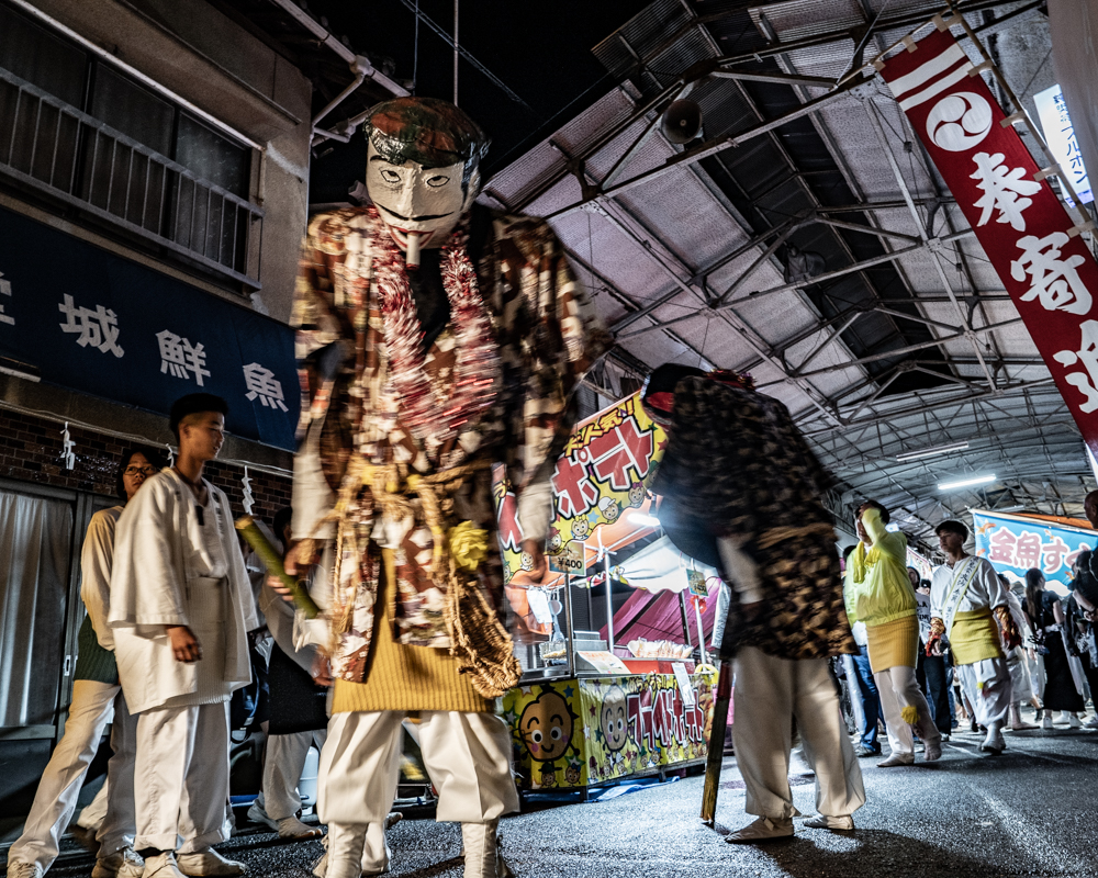 吉浦八幡神社例大祭「吉浦カニ祭り」より