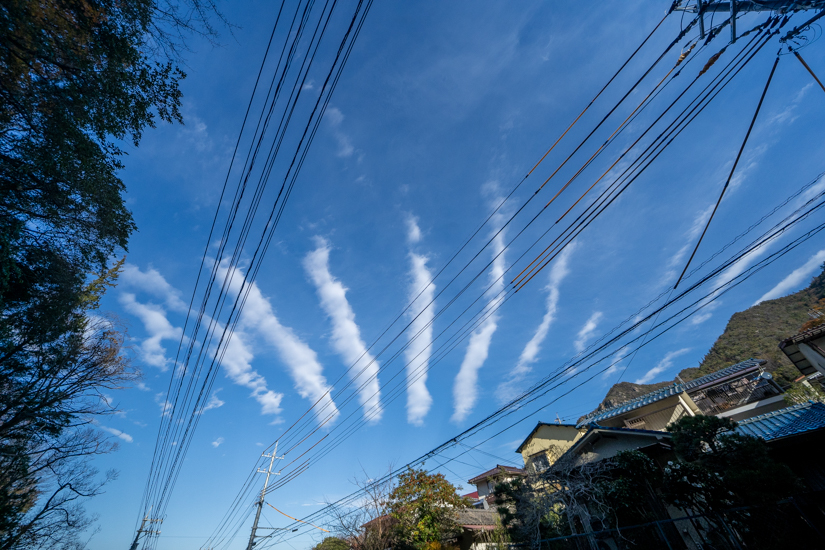 年末の空